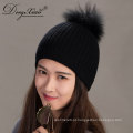 Tricô preto Handmade Real Raccoon Beanie Cashmere Hat com pele